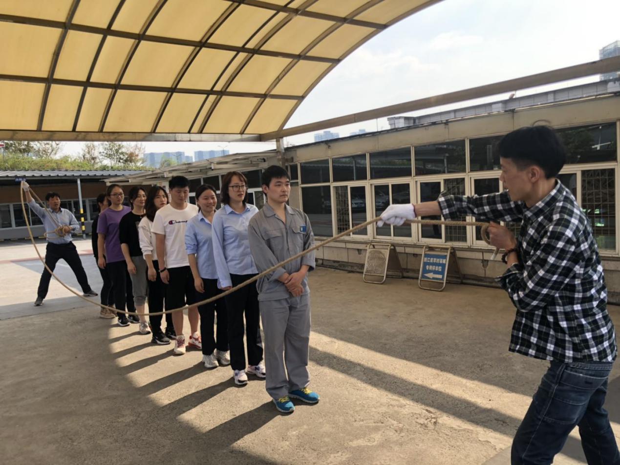 钱江商城积极备战 2020年彩名堂集团第三届消防运动会 