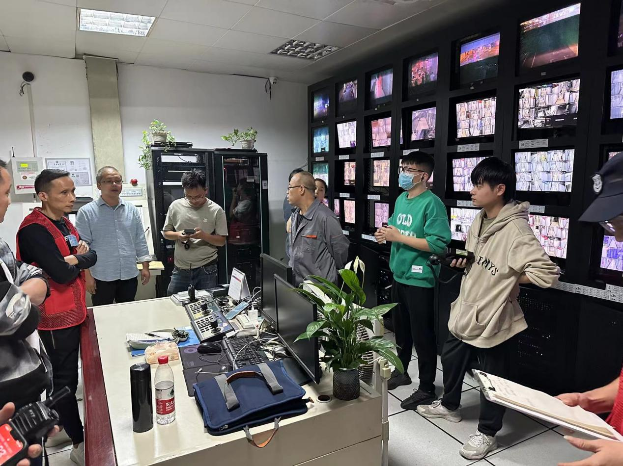 “强实战，，，，，，，夯基础”，，，，，，，钱江商城开展消防联动测试