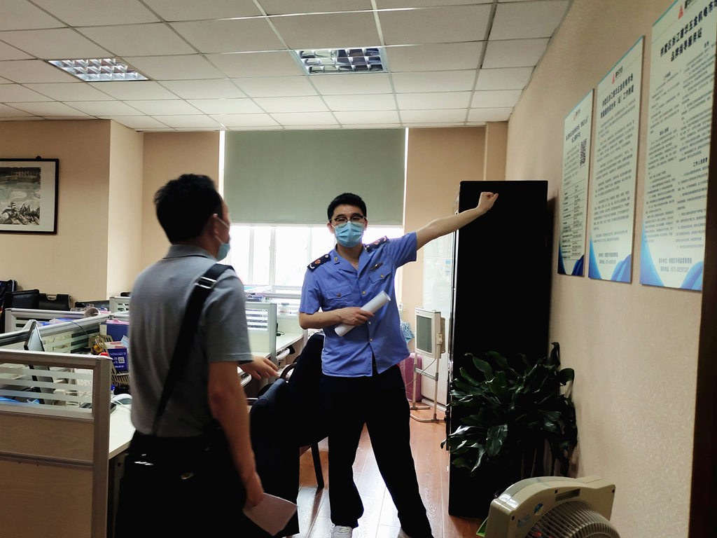 彩名堂市场迎接“五化”提升改造验收