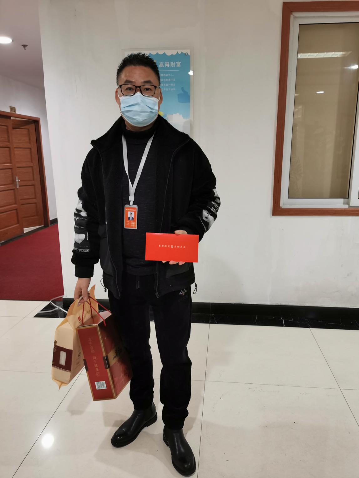 春节慰问显真情，，，，，，，浓浓关爱暖人心